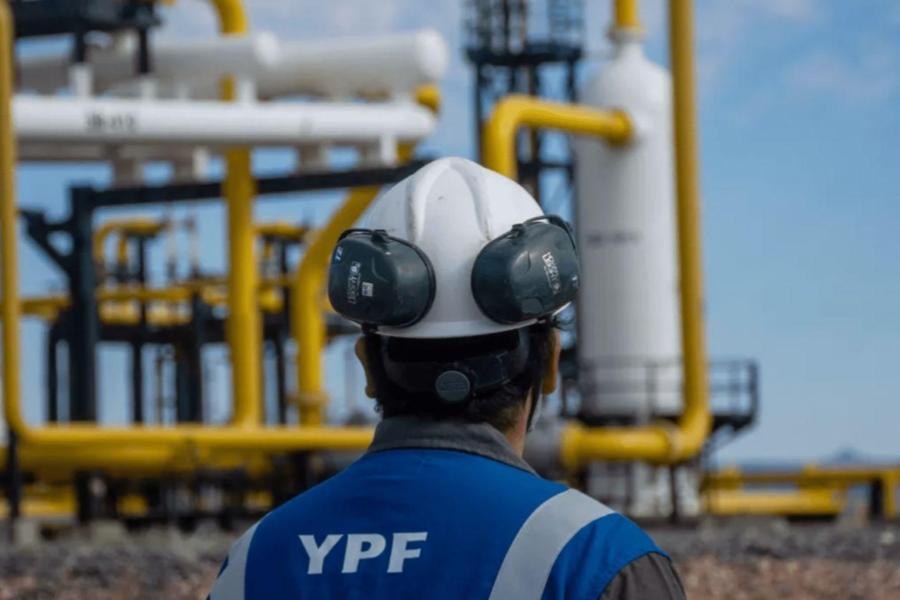 YPF alcanza nuevo récord de producción de petróleo en Vaca Muerta