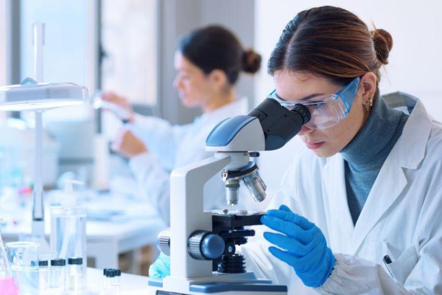 Laboratorios argentinos expresan cautela sobre acuerdo con EE.UU.