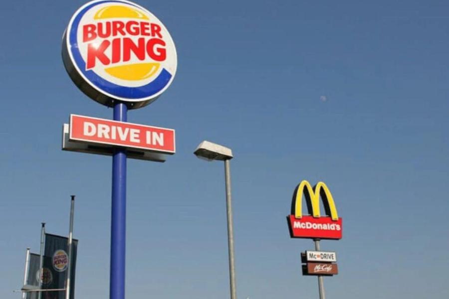 Aumento salarial en McDonald’s, Burger King y Starbucks en diciembre