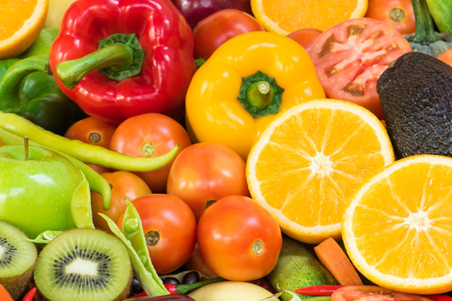 Antioxidantes en el cuidado de la piel: Vitamina C y niacinamida este verano
