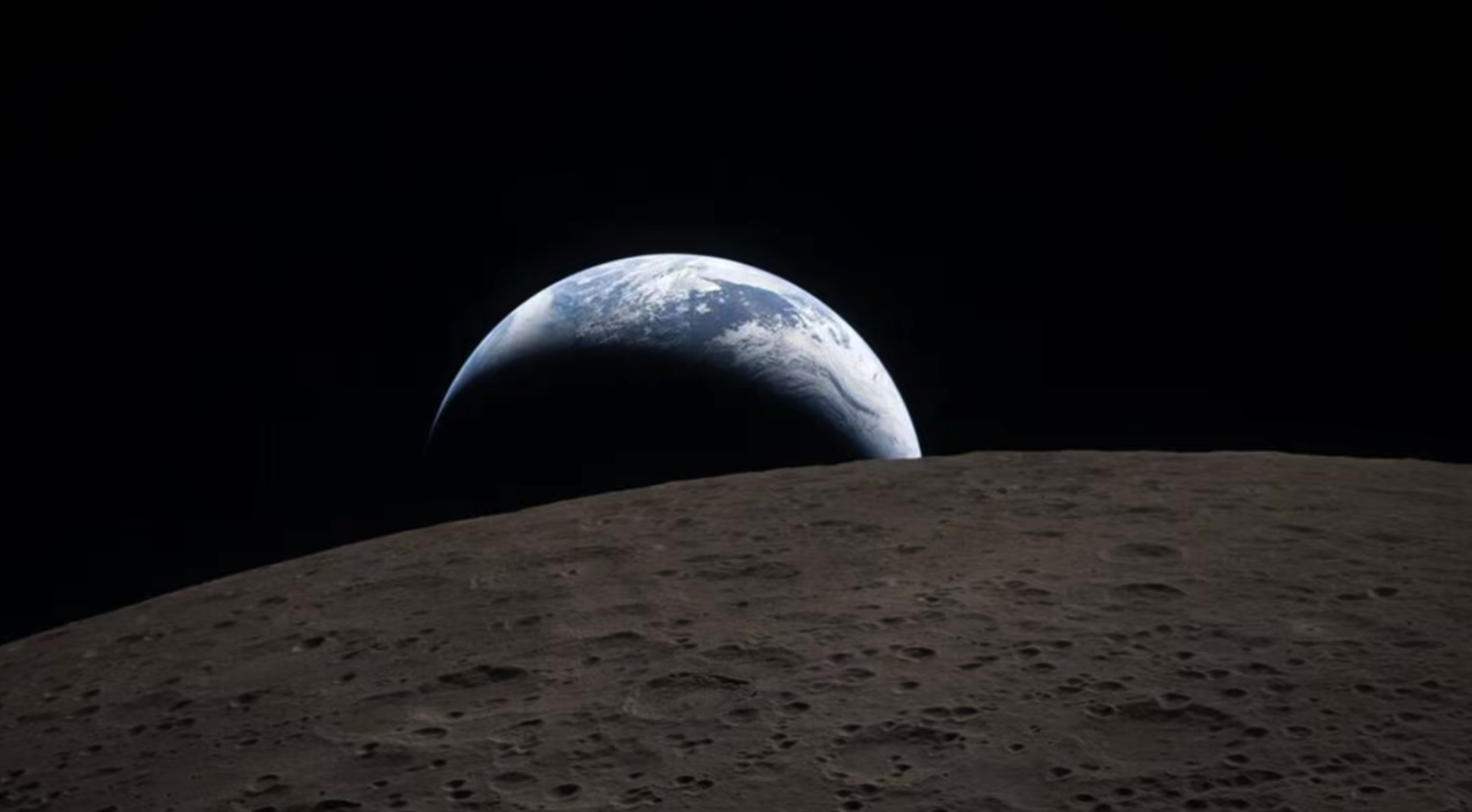 Artemis II hace historia: la NASA reveló las primeras fotos del lado oculto de la Luna