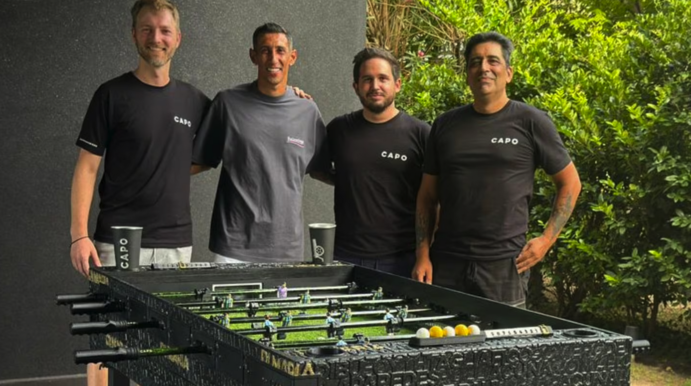 Son amigos, crearon un metegol distinto y proyectan facturar US$200.000 este año