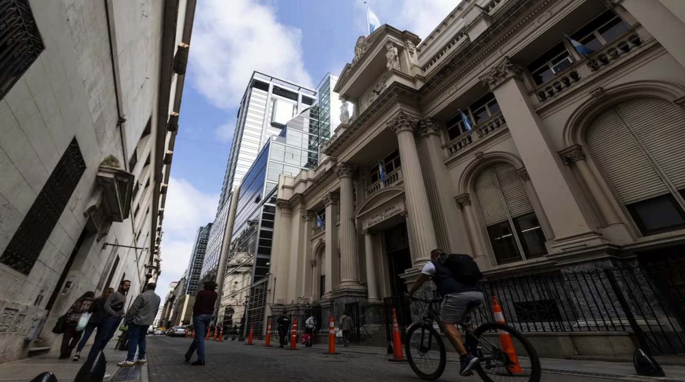 El BCRA estima que las empresas que emitieron deuda sumarán US$3200 millones y ayudarán a la calma cambiaria