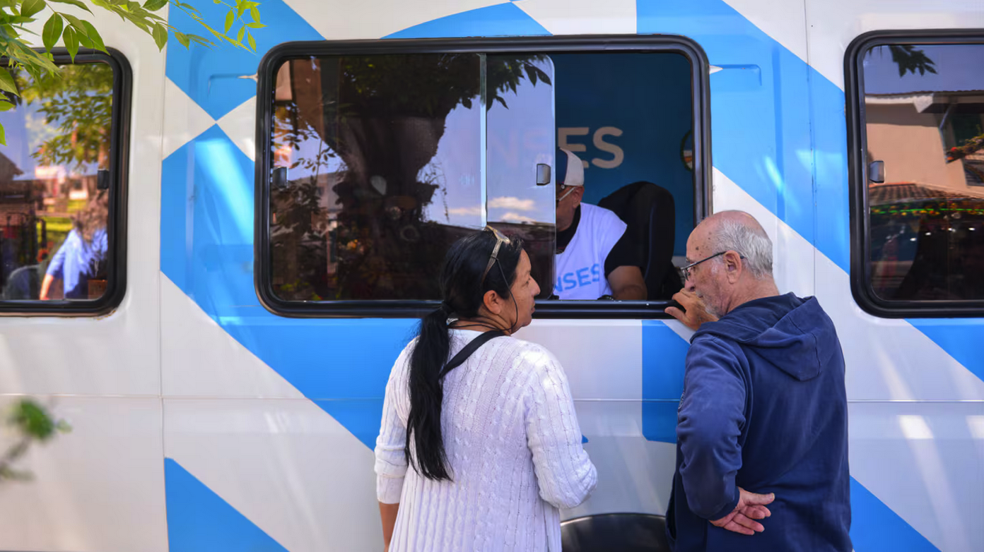 ANSES cuándo cobro: el cronograma de pagos para este lunes 27 de abril