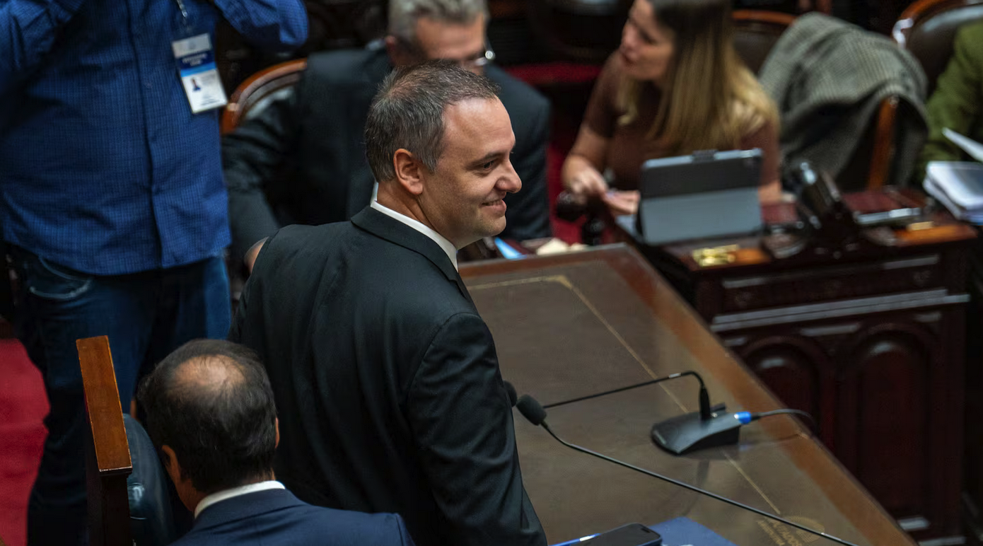 El Gobierno niega que Adorni haya gastado US$245 mil para refaccionar la casa del country