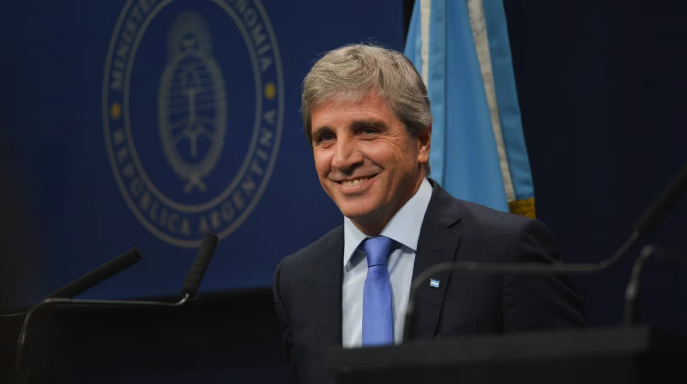 Luis Caputo dio detalles del nuevo régimen de incentivo a las inversiones que prepara el Gobierno
