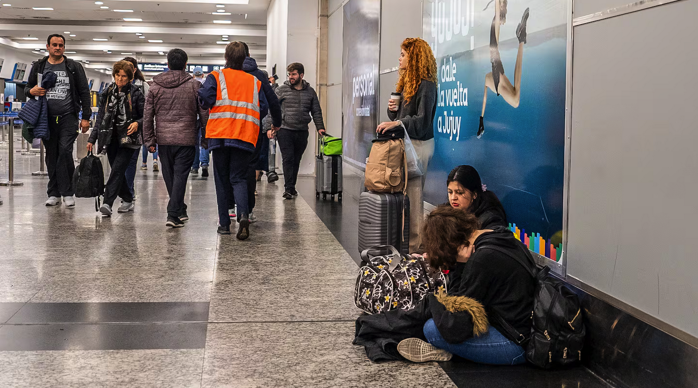 Rige el aumento de tasas aeroportuarias: a qué vuelos aplica y qué pasa con el precio de los pasajes