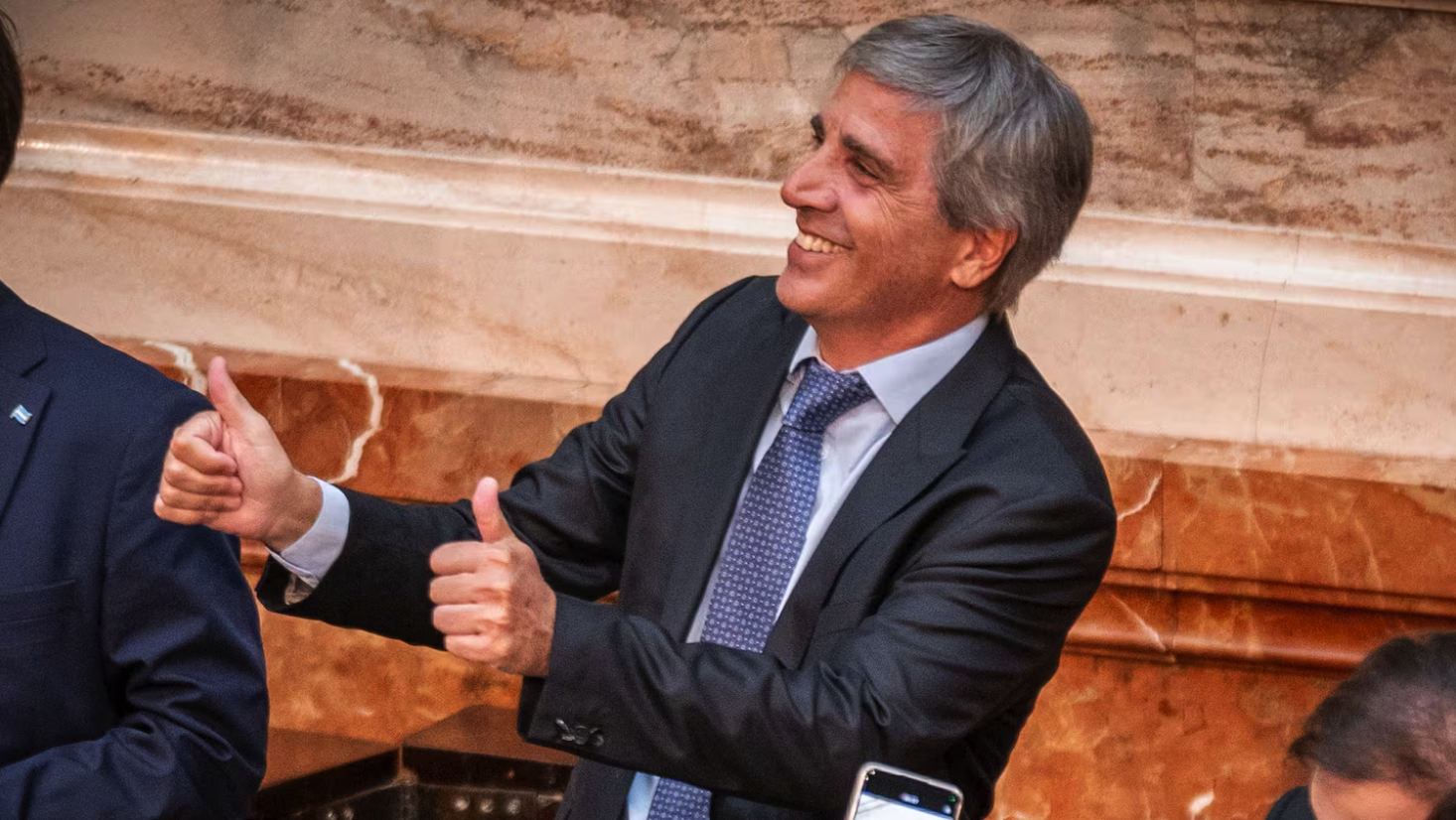 Los depósitos en dólares del Tesoro en el Banco Central ya cubren 70% del vencimiento de bonos de julio
