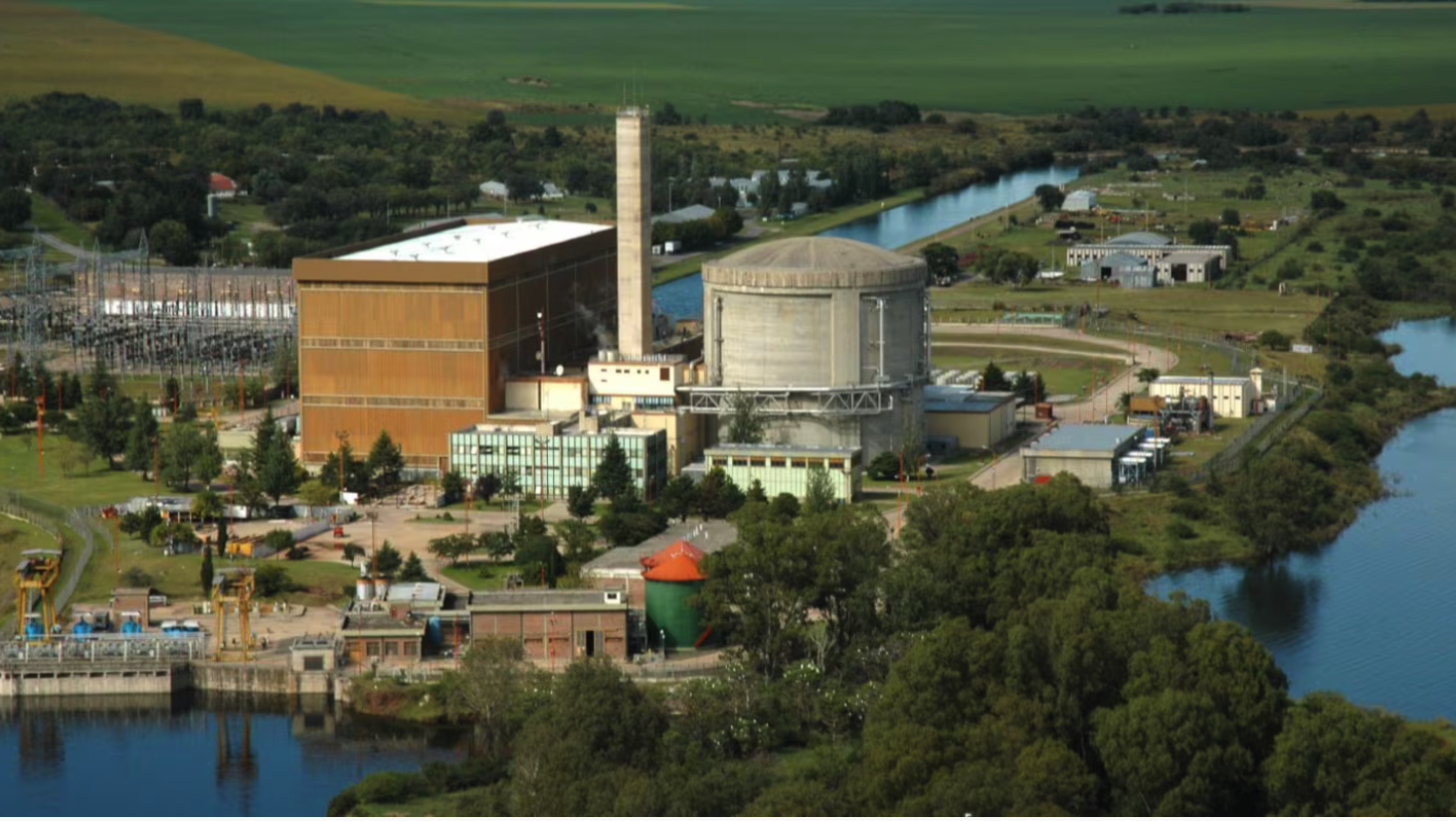 El Gobierno busca atraer inversiones privadas para el desarrollo nuclear: cómo es el plan y qué plazos prevé
