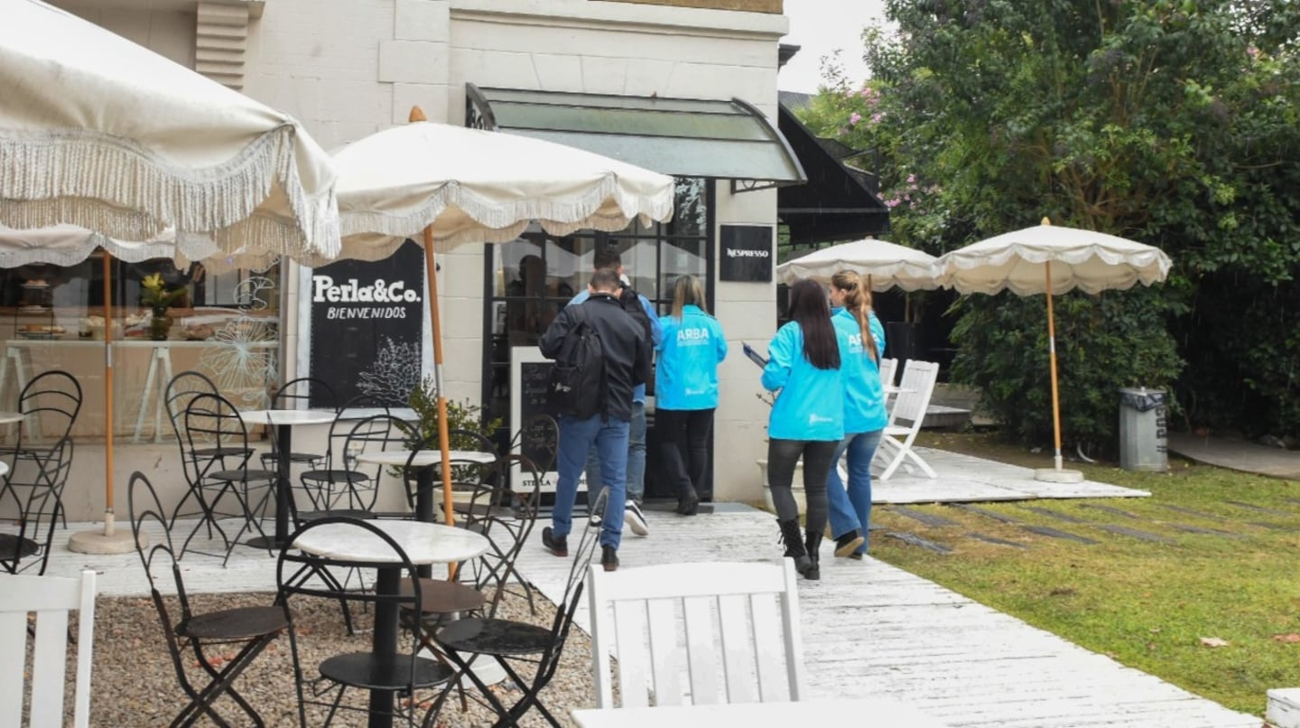 ARBA detectó irregularidades en el 90% de los locales gastronómicos durante un operativo de control (Foto: ARBA)