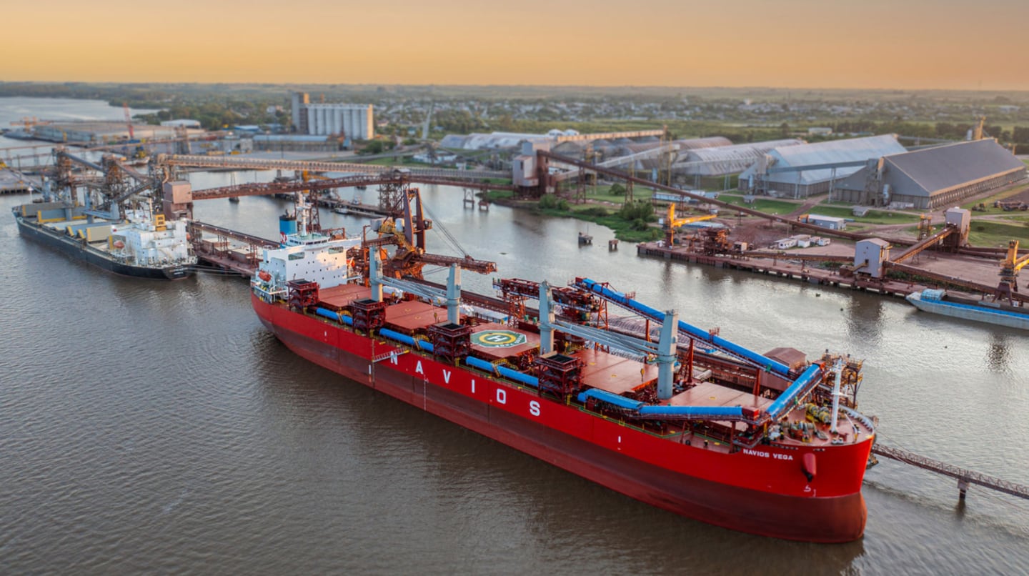 El Gobierno anunció el inicio del paso final de la licitación de la Hidrovía, la principal ruta navegable del país. (Foto: Navios)