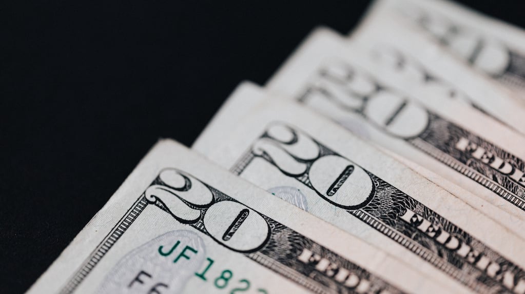 Dólar hoy: a cuánto cotizan el oficial, el blue, el mayorista, el MEP, el CCL y el Cripto este martes 14 de julio