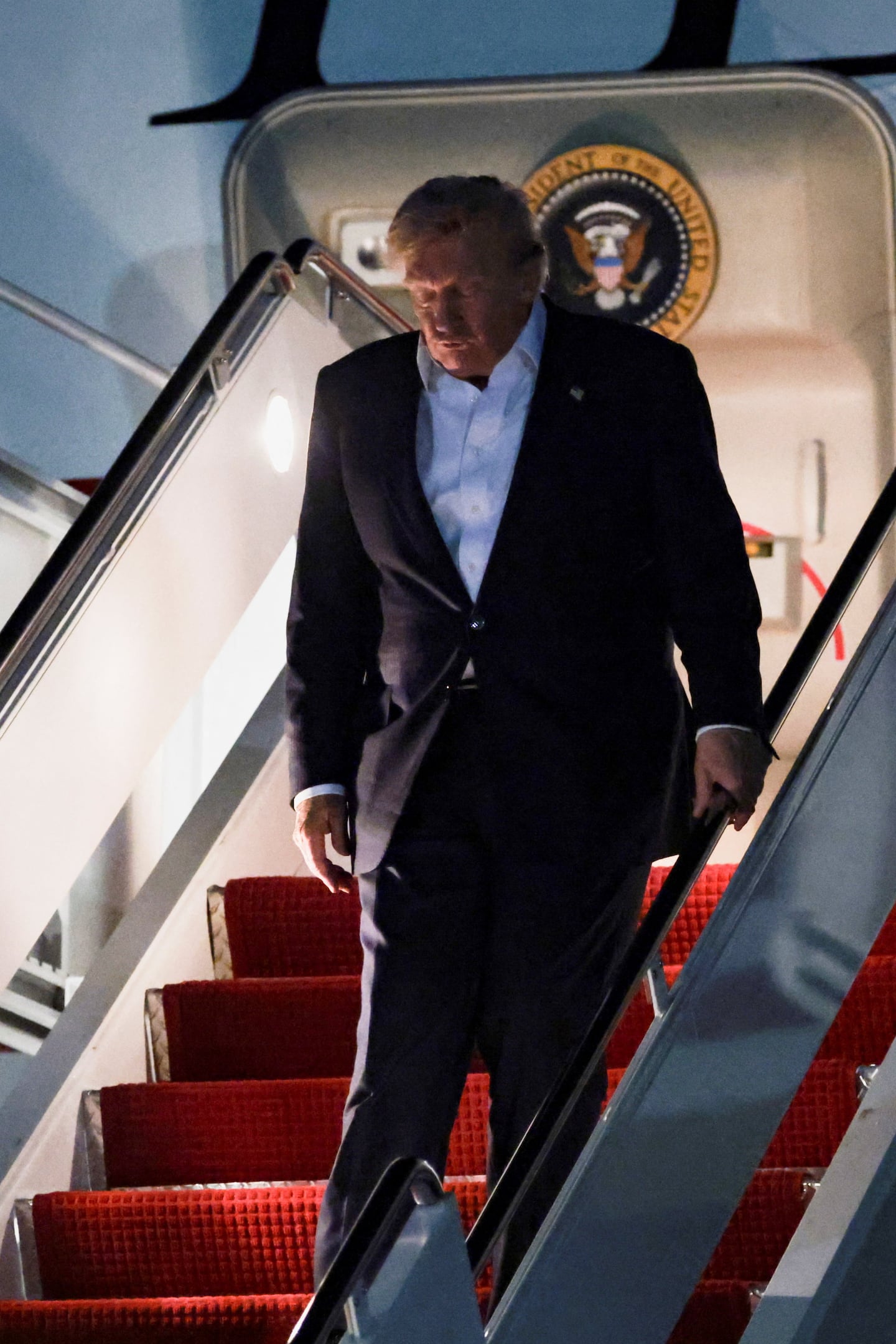 Donald Trump advirtió que la respuesta de Estados Unidos será “mucho peor” si Irán vuelve a atacar barcos cerca del estrecho de Ormuz. (Foto: REUTERS/Jonathan Ernst).