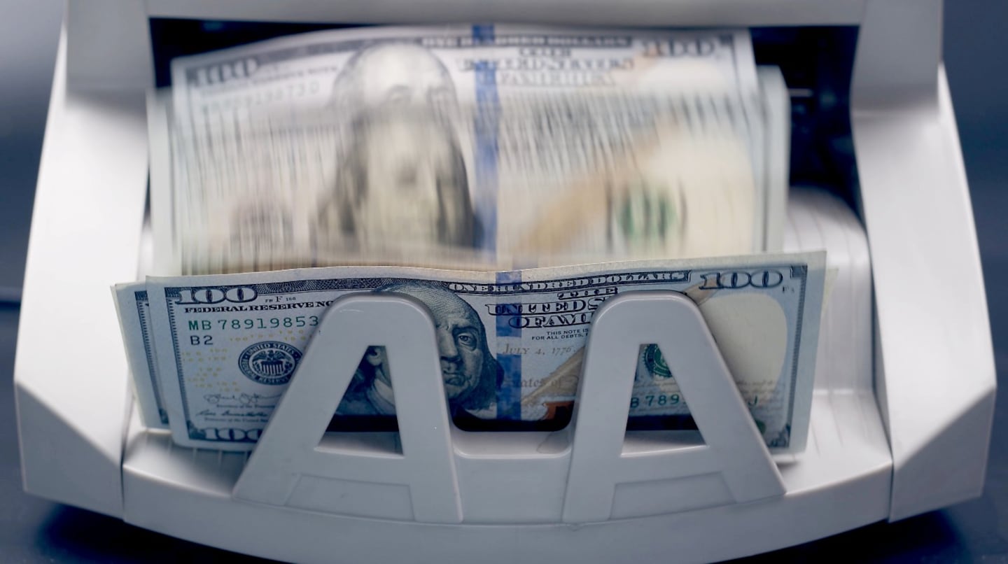 El Banco Central (BCRA) habilitó las cuentas sueldo en dólares (Foto: Adobe Stock)