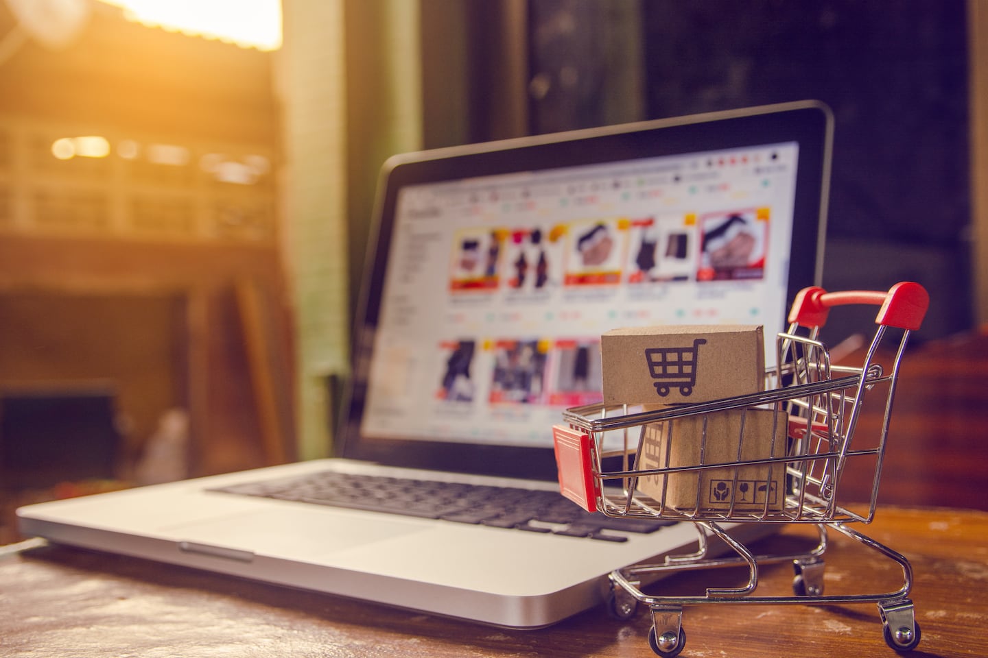 El ecommerce, la única categoría que lidera las ventas (Foto: Adobe Stock).