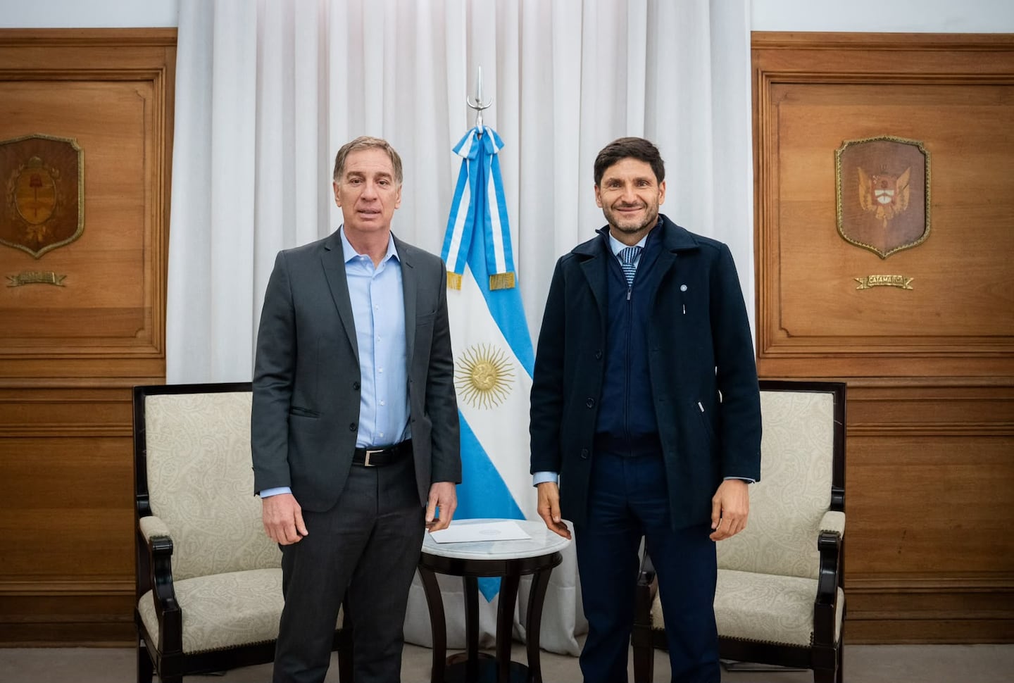 El jefe de Gabinete, Diego Santilli, junto al gobernador de Santa Fe, Maximiliano Pullaro. (Foto: jefatura de Gabinete)
