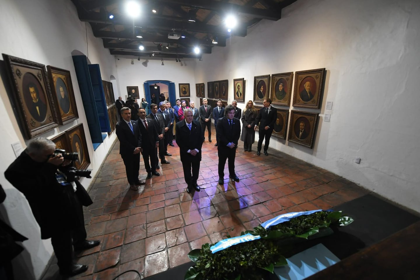 El Presidente Javier Milei junto a los gobernadores en la Casa Histórica de Tucumán. Foto: Presidencia