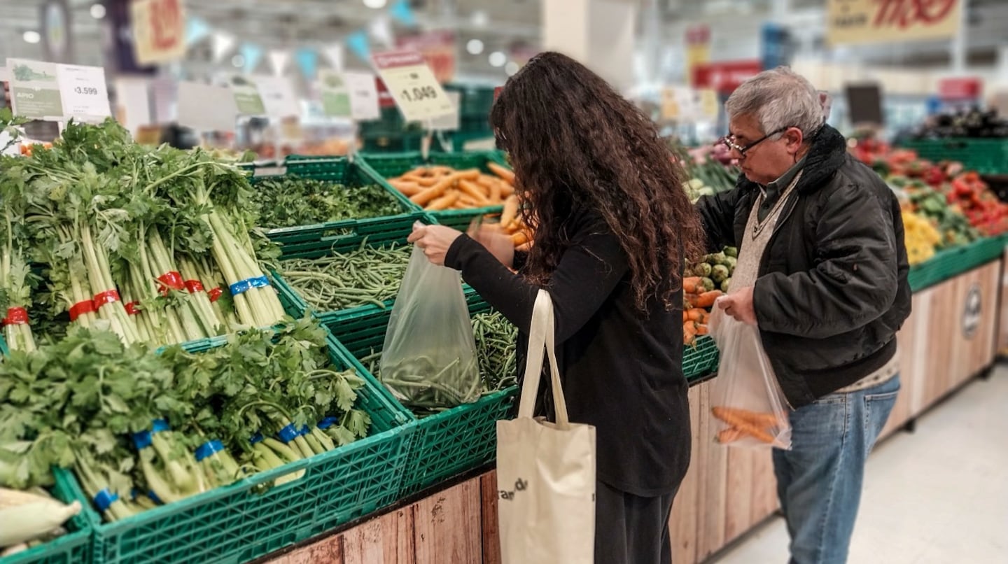 El repunte de la inflación en el primer trimestre generó pérdidas reales en las inversiones en pesos. (Foto: NA/Daniel Vides).