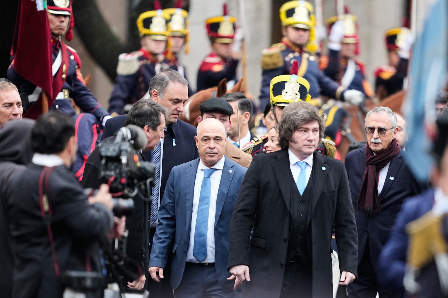 En el oficialismo sostienen que Milei puede dar señales de moderación mientras negocia reformas (Foto AP/Natacha Pisarenko).