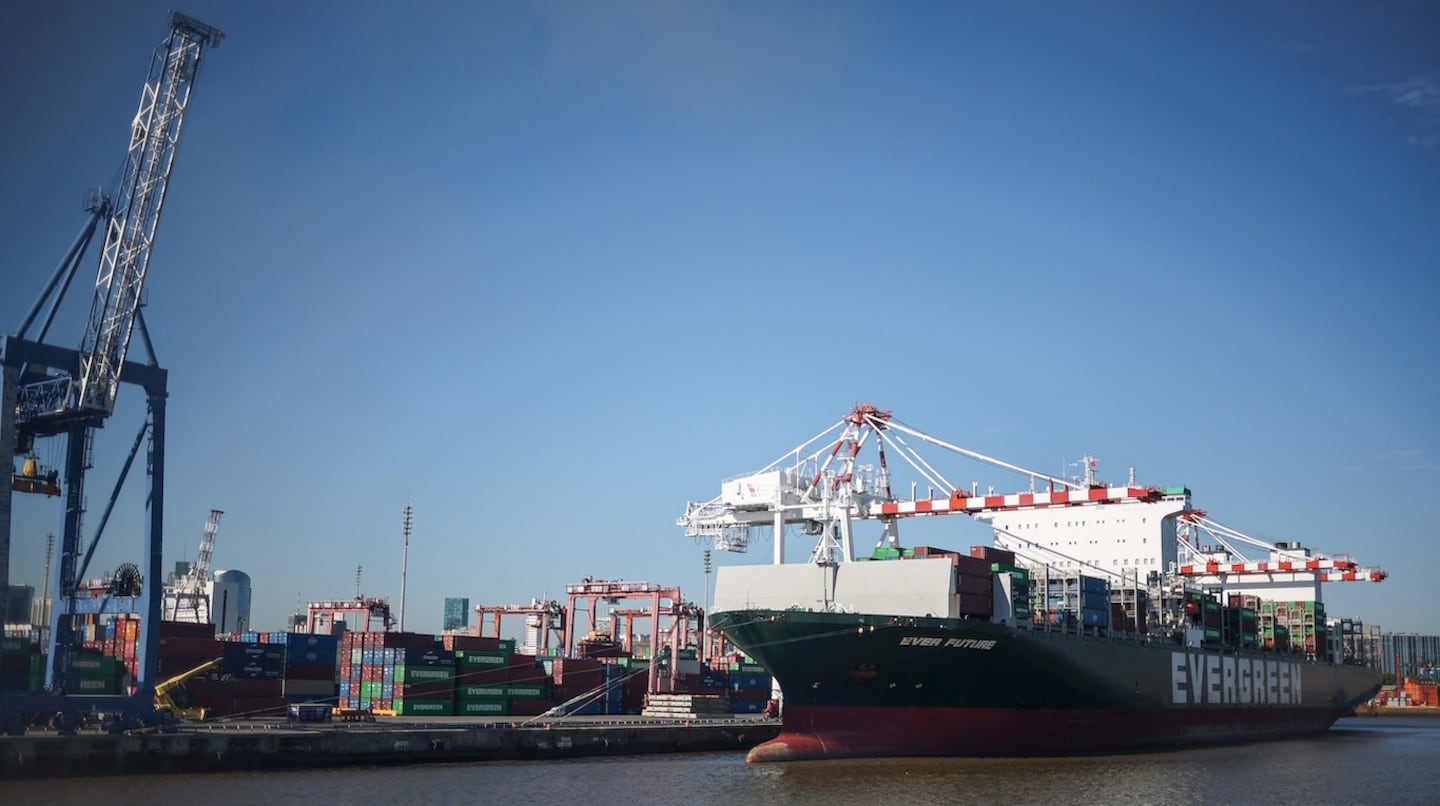 Las exportaciones hacia Brasil registraron una suba mensual de 15,6% (Foto: Agustín Marcarian/Reuters).
