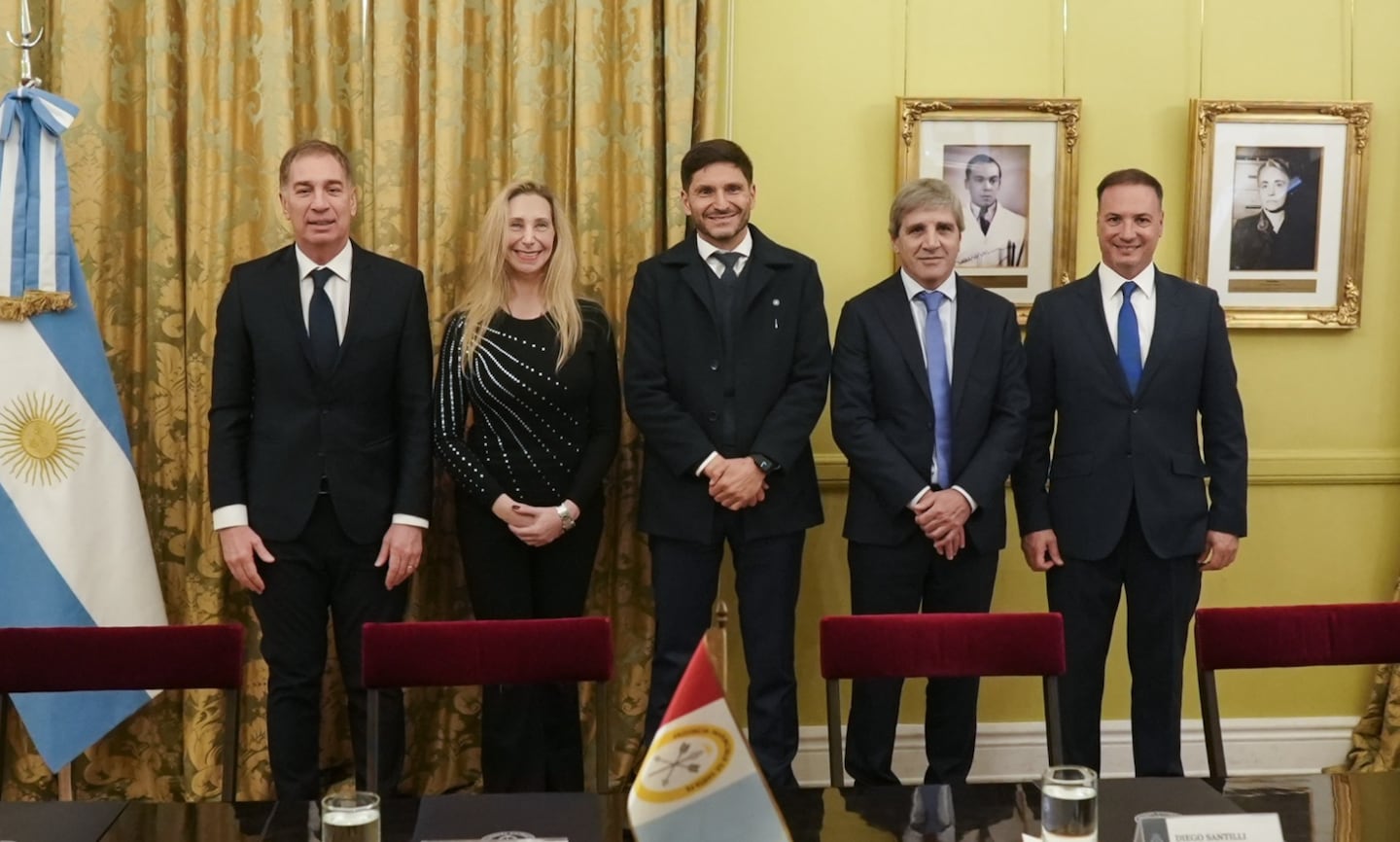 Santa Fe asumió por 20 años la gestión integral de la A012 (Foto: Presidencia).
