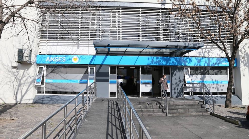 ANSES: quiénes cobran jubilaciones, AUH y asignaciones este jueves 20 de agosto