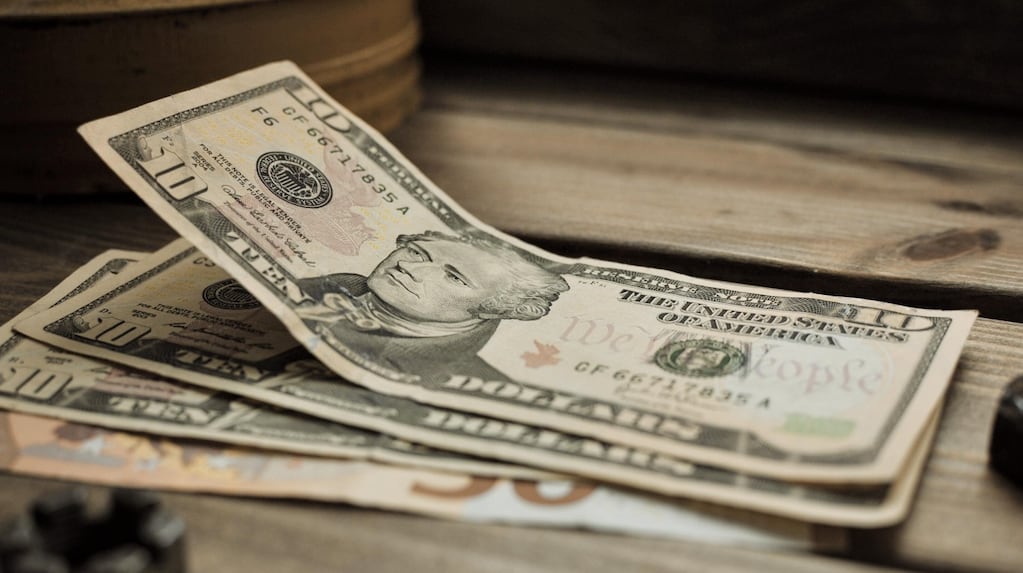 Dólar hoy: a cuánto cotizaron el oficial, el blue, el mayorista, el MEP, el CCL y el Cripto este jueves 27 de agosto
