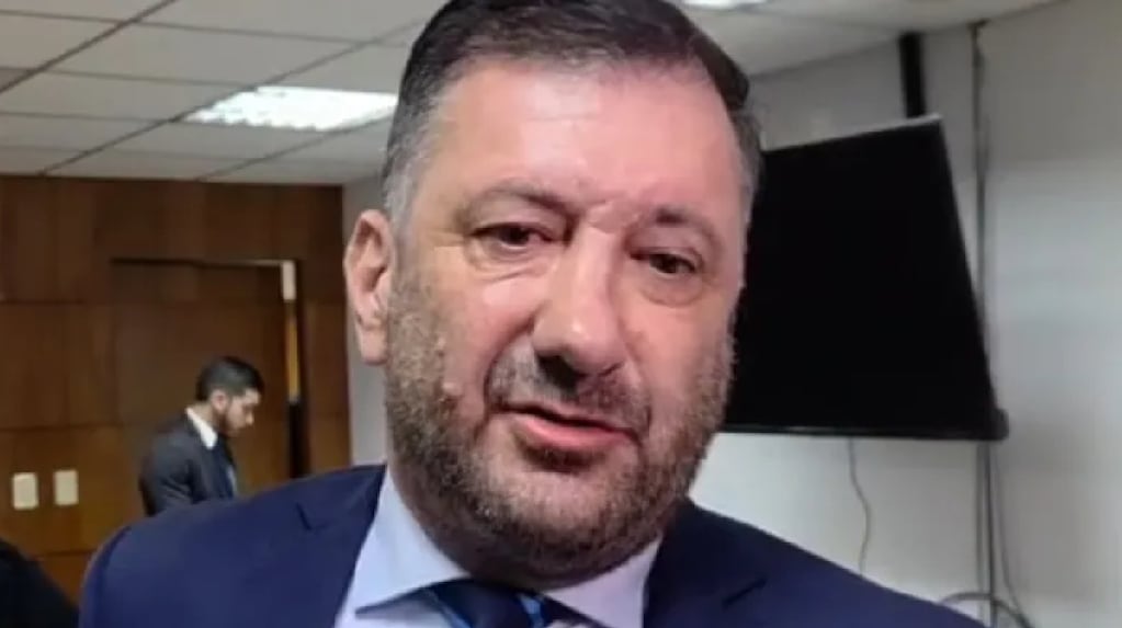 La Justicia de Paraguay rechazó el pedido de libertad del exsenador Edgardo Kueider, en prisión domiciliaria por lavado de activos