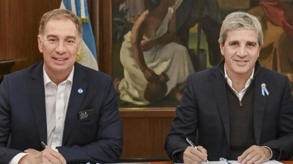 Con Diego Santilli y Luis Caputo a la cabeza, el Gobierno redobla los gestos hacia los gobernadores aliados