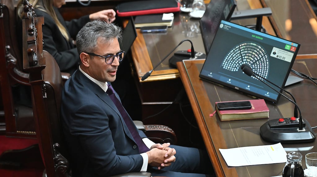 Qué dijo el Gobierno sobre la morosidad de las familias y los proyectos que impulsa la oposición