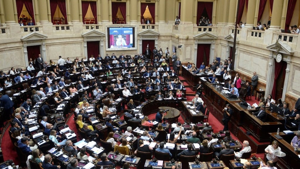 Diputados: el Gobierno buscará darle media sanción a la reforma del Banco Central y a la ley de Inocencia Fiscal