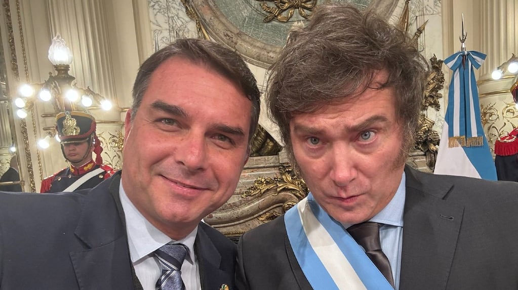 Flávio Bolsonaro se sumó al conflicto entre Milei y Lula: la respuesta del mandatario argentino