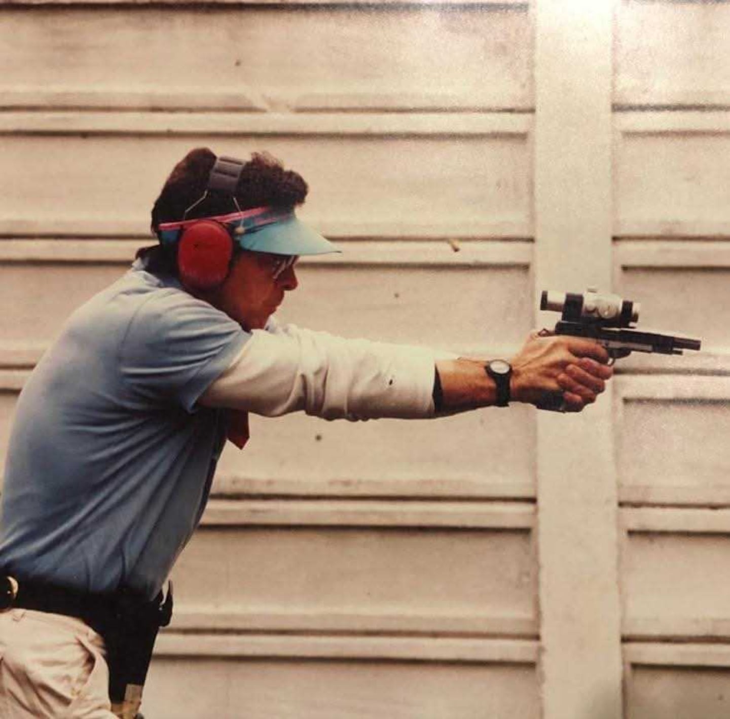 García Maañón fue instructor de tiro. (Foto: Facebook Ernesto García Maañón)