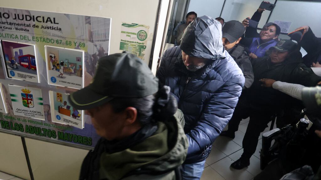 La Policía de Bolivia detuvo a dos sospechosos por el intento de femicidio contra la expareja de Fernando Cerimedo