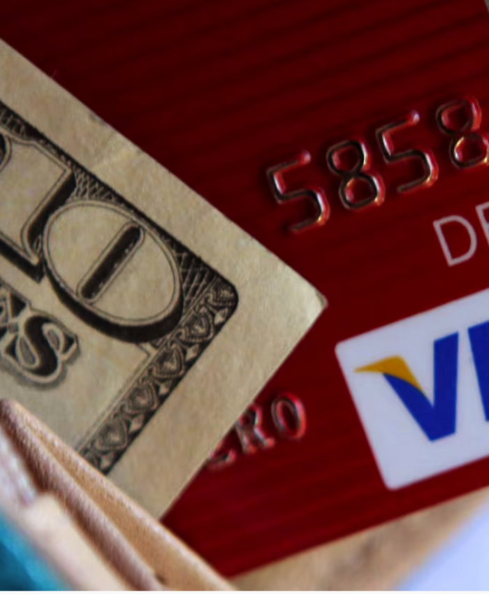 Dólar oficial y dólar tarjeta: banco por banco, a cuánto cotizan este miércoles 29 de abril