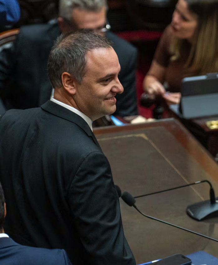El Gobierno niega que Adorni haya gastado US$245 mil para refaccionar la casa del country