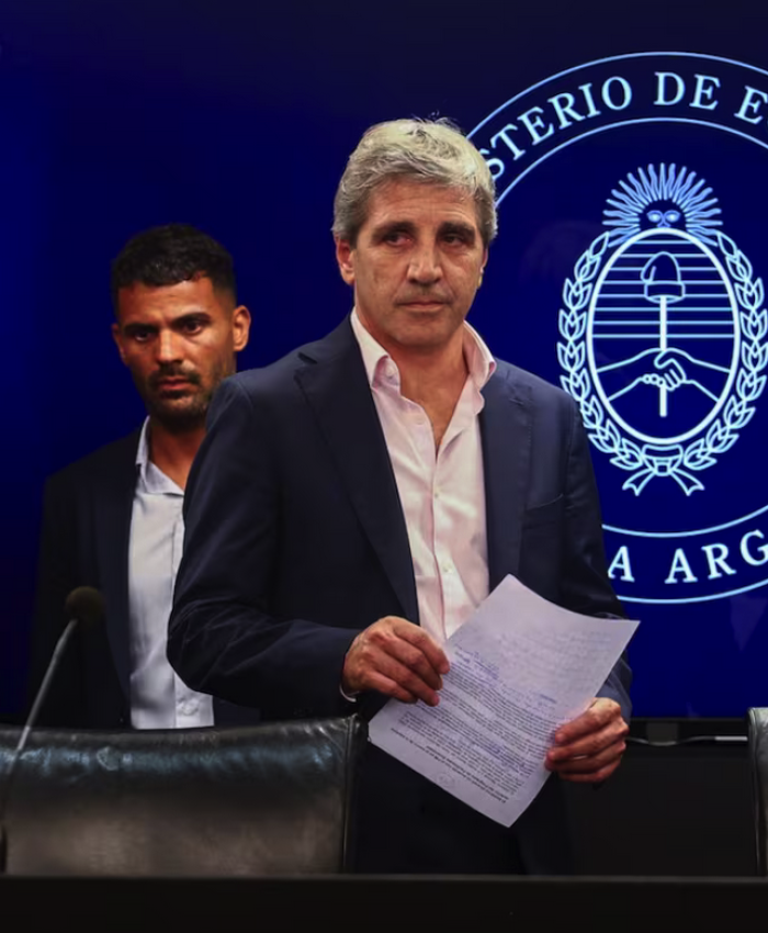 Con el dólar estable, el Gobierno mantiene la tasa en pesos debajo de la inflación: qué opinan los analistas