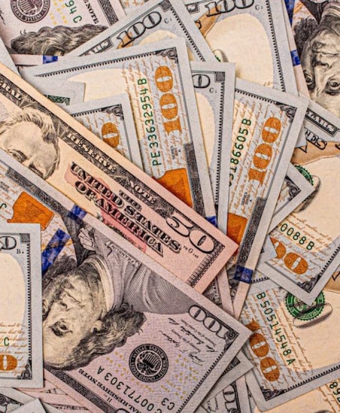 Dólar hoy: a cuánto cotizan el oficial, el blue, el mayorista, el MEP, el CCL y el Cripto este lunes 6 de julio