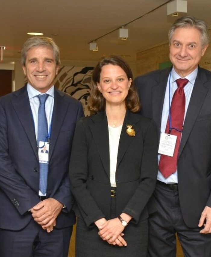 Oficializan las garantías del BID y del Banco Mundial por US$1750 millones