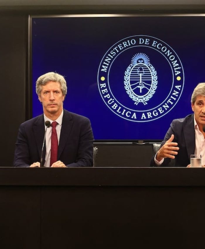 Dólar: el Tesoro vendió más de US$140 millones para contener la suba
